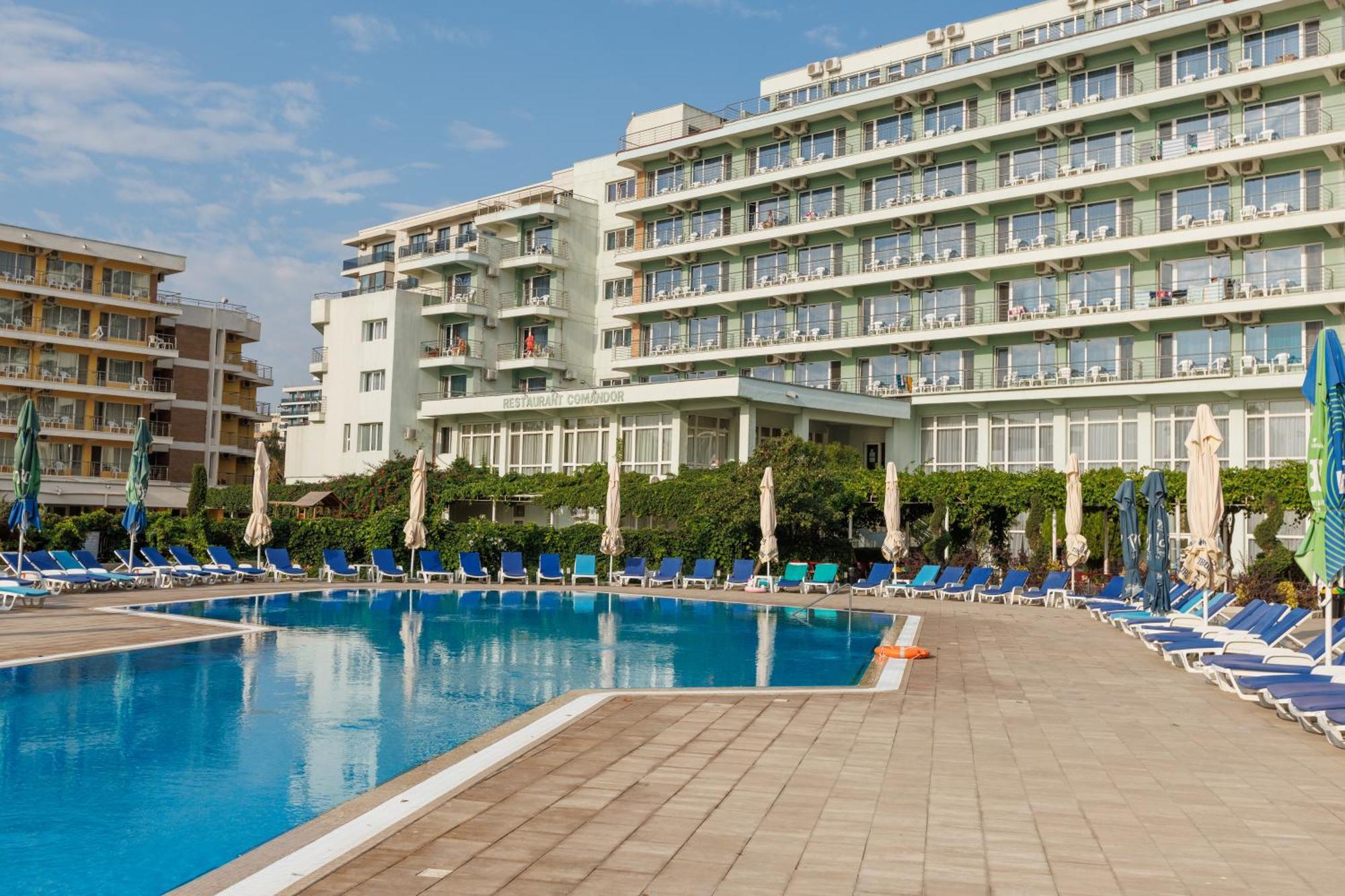 Hotel Comandor มามายา ภายนอก รูปภาพ