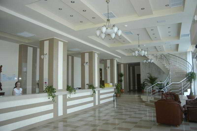 Hotel Comandor มามายา ภายนอก รูปภาพ